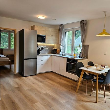 Apartman V Tichu Teplice nad Metují Exterior foto